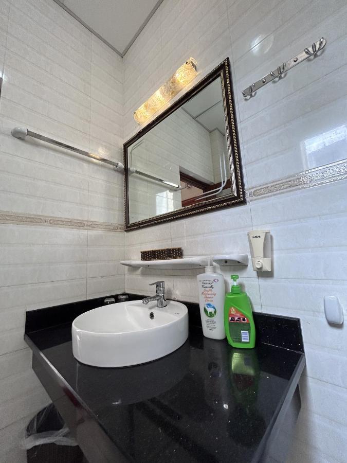 Ha Long Starlight Hostel Екстер'єр фото
